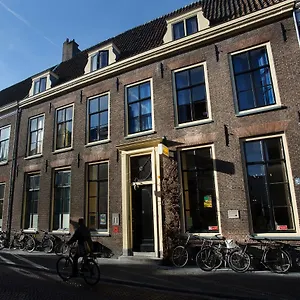  Hostal Strowis